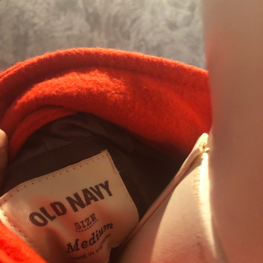 Red Coat - Picture 3 of 3